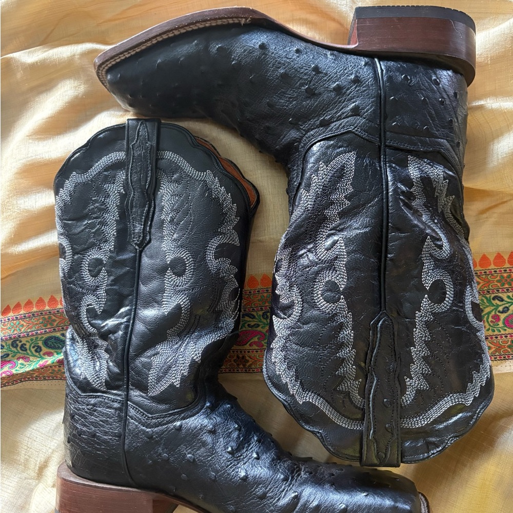 SALE! Dan Post Black Ostrich Leather Boots Men’s 9